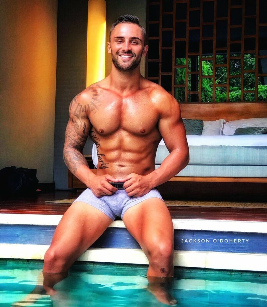 Jackson O’Doherty หนุ่มหล่อ สาย ฝ. งานดี เผยคอนเทนต์สยิว งัดเป้าตุง ที