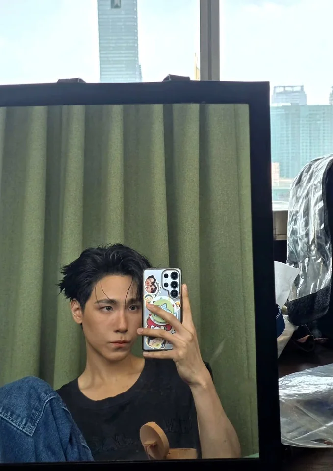 จูเนียร์ ปณชัย นักแสดงหนุ่มลุคเท่