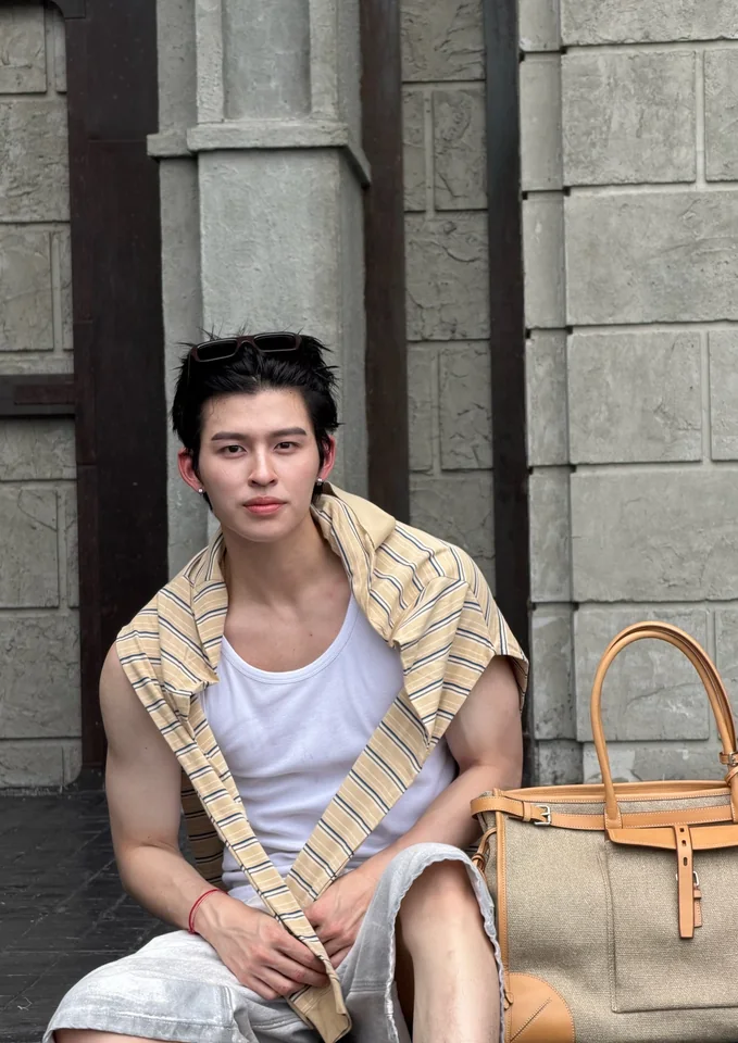 ปอนด์ ณราวิชญ์ เลิศรัตน์โกสุมภ์ ภาพโปรไฟล์ 6