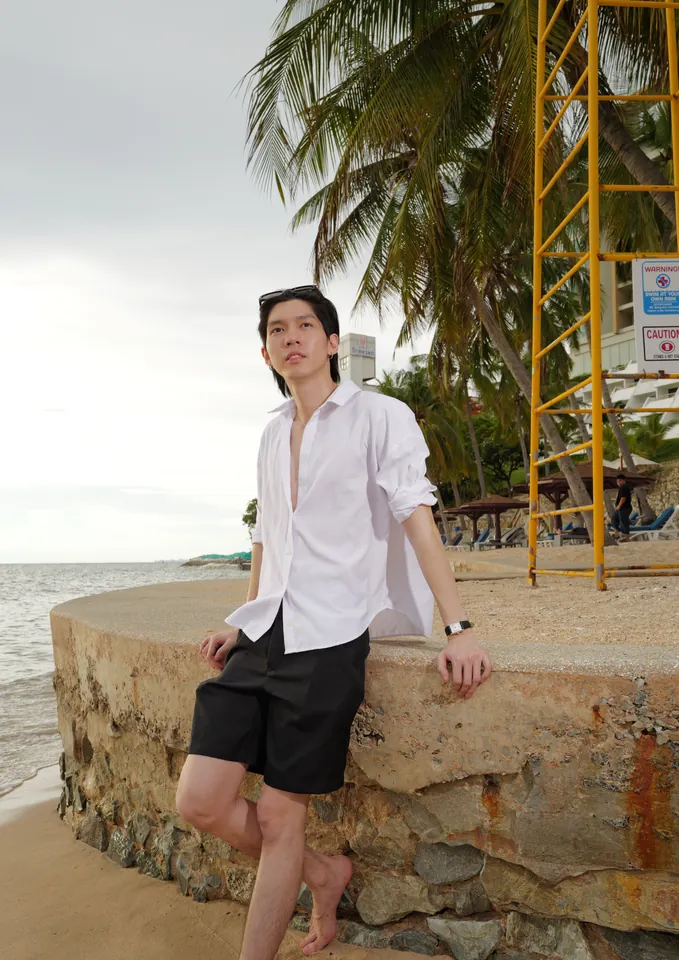 อู๋ ธนบูรณ์ เกียรตินิรันดร์ นักแสดง GMMTV รูปโปรไฟล์ 4